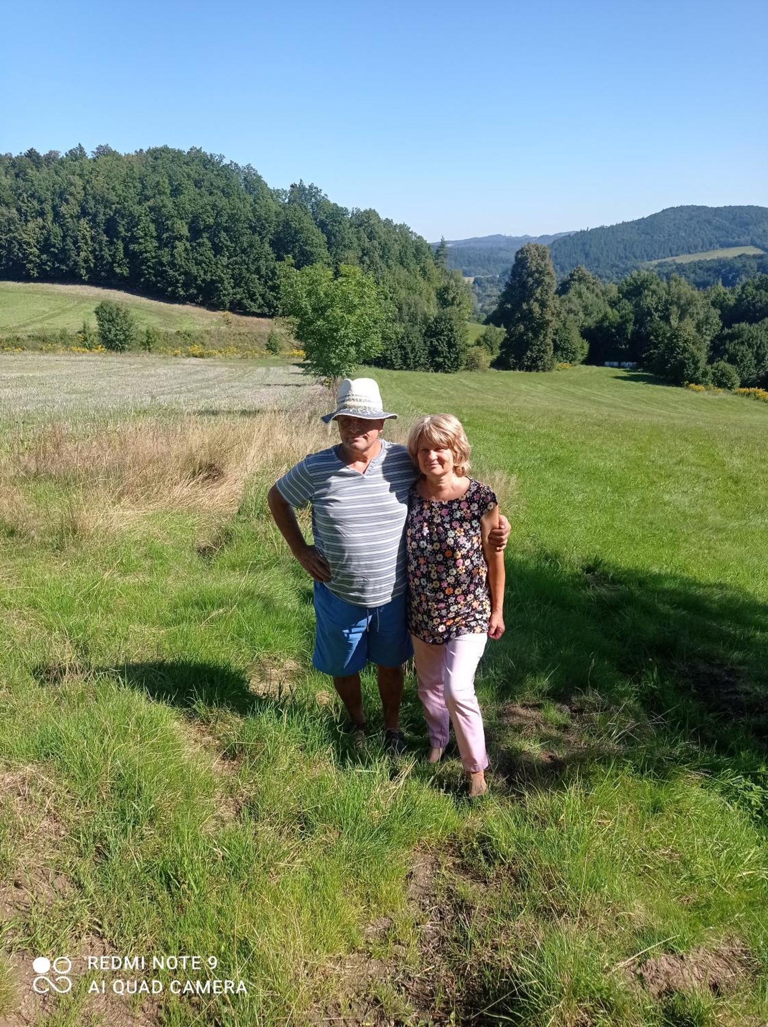 Roze I Jablonie Agroturystyka Gryfów Śląski Exterior foto